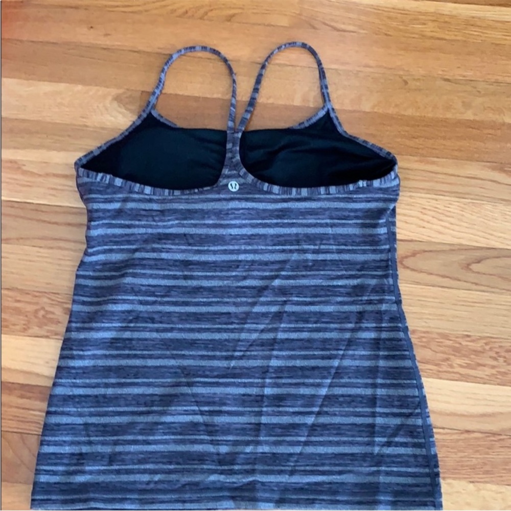 Lululemon Power Y Tank -Size 12 - Picture 4 of 5